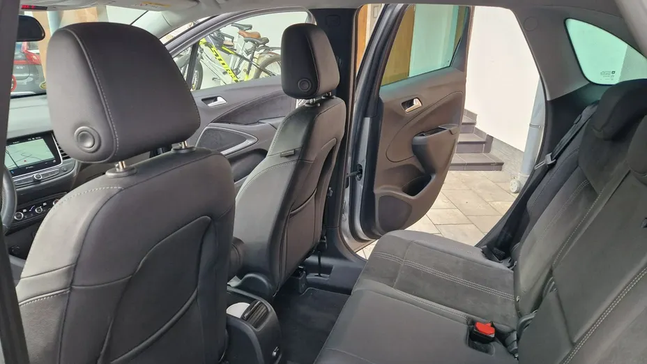 OPEL Crossland -