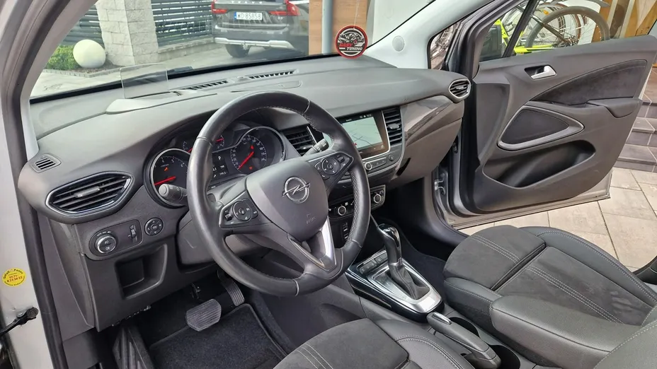 OPEL Crossland -