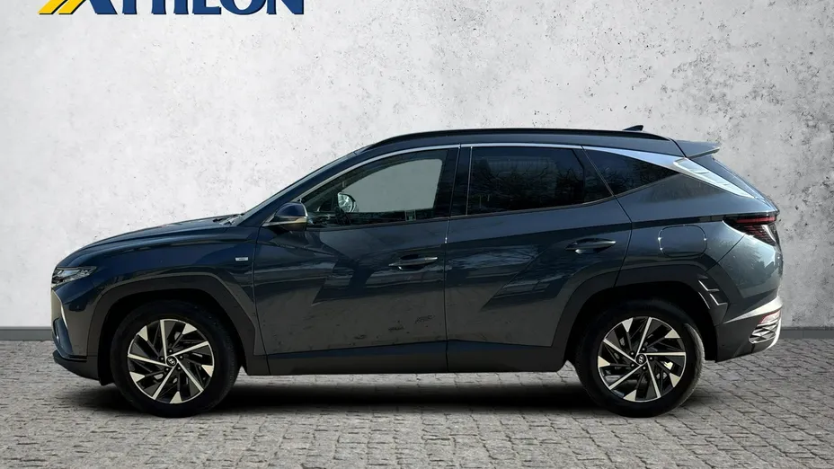 HYUNDAI Tucson -