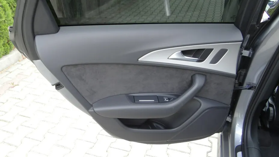 AUDI A6 Avant -