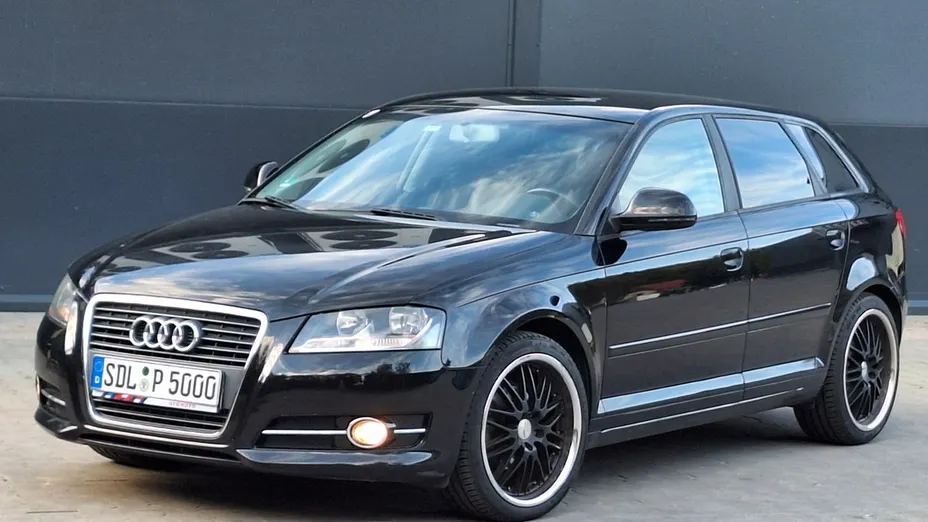 AUDI A3 Sportback -