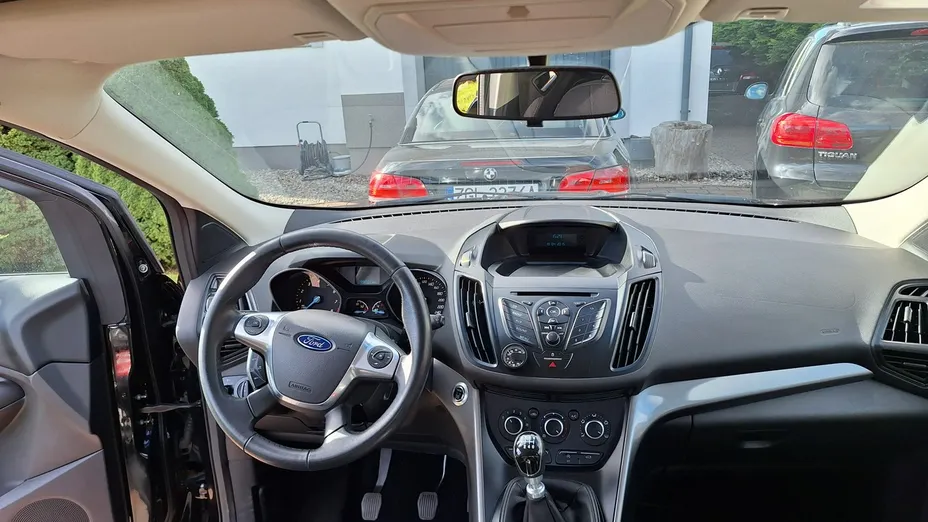 FORD Kuga -