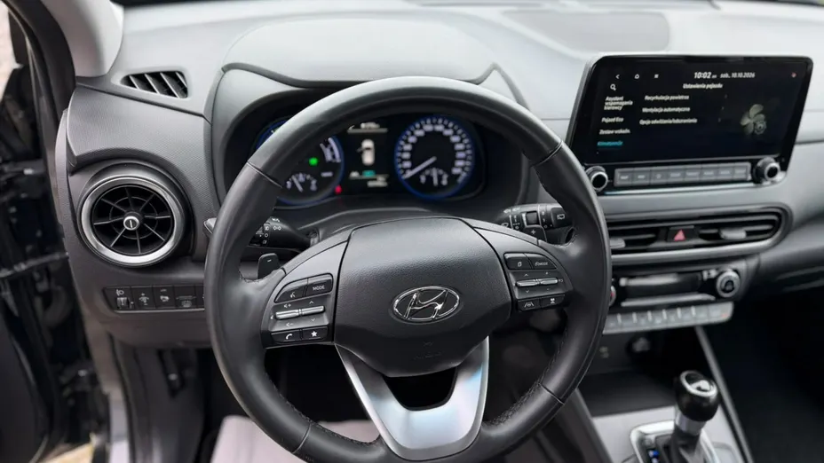 HYUNDAI Kona -