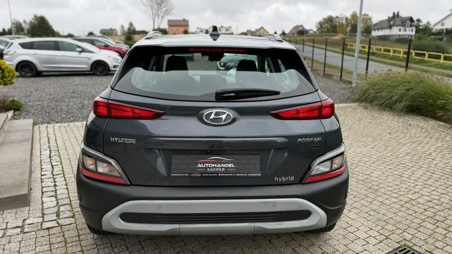 HYUNDAI Kona -