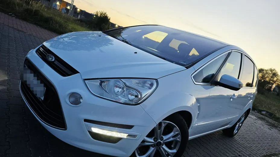 FORD S-MAX -