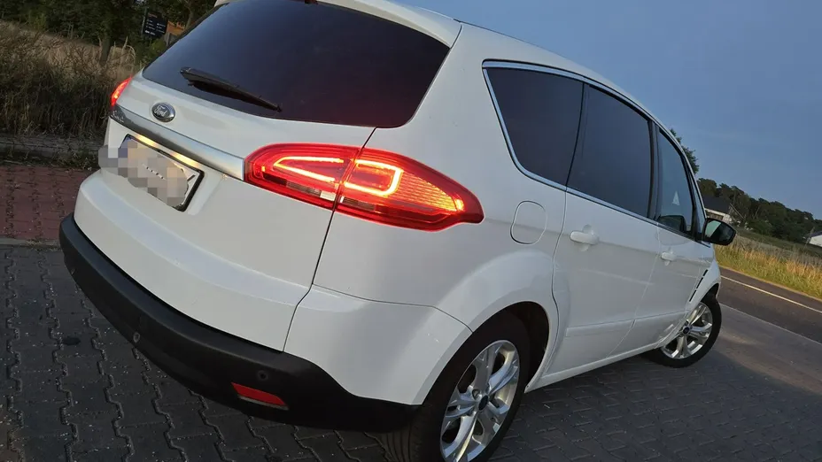 FORD S-MAX -