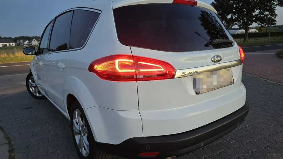 FORD S-MAX -