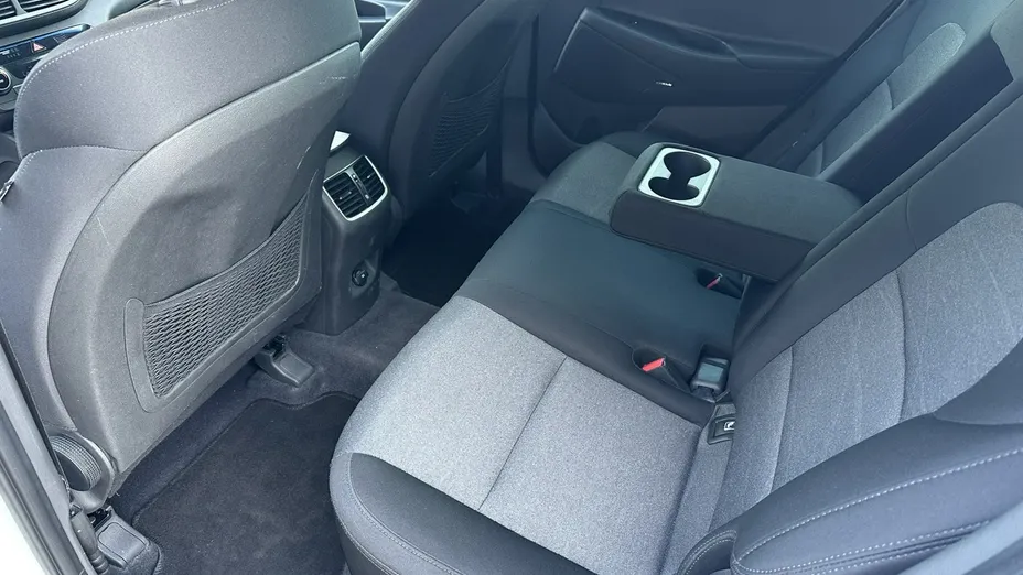 HYUNDAI Tucson -