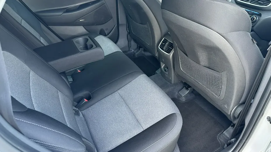 HYUNDAI Tucson -