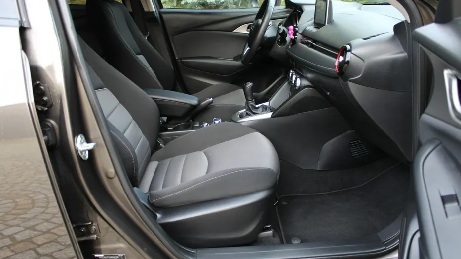 MAZDA CX-3 -