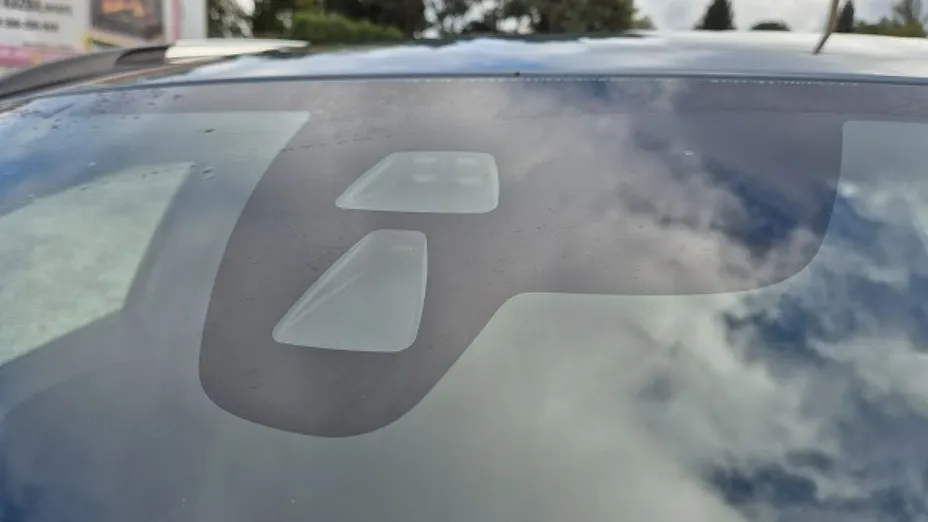VOLVO V40 Cross Country -