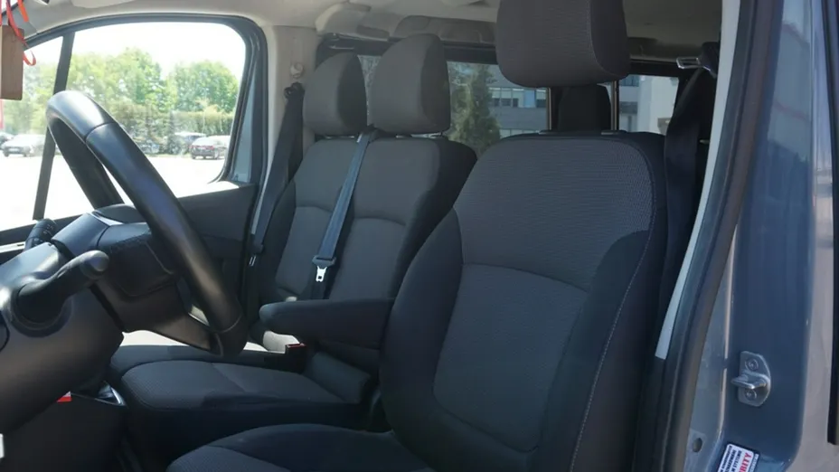 RENAULT Trafic -