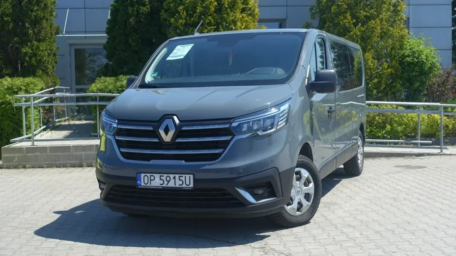 RENAULT Trafic -