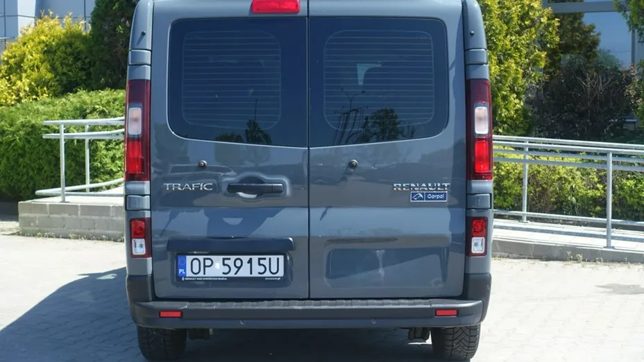 RENAULT Trafic -