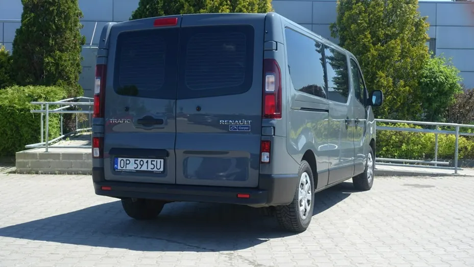 RENAULT Trafic -