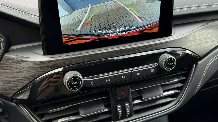 FORD Kuga -