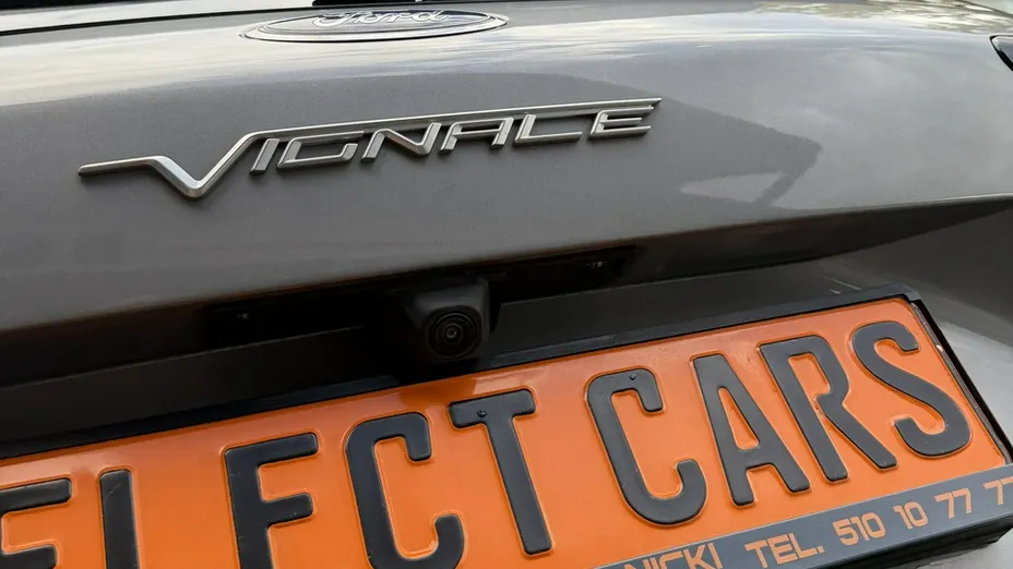 FORD Kuga -