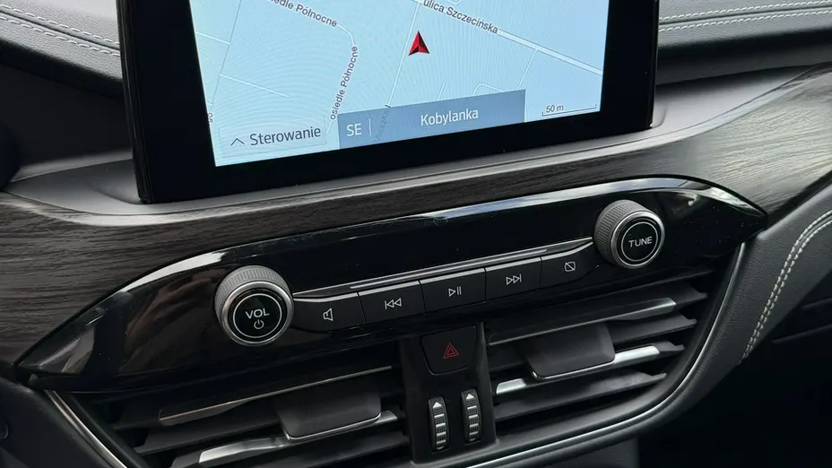 FORD Kuga -
