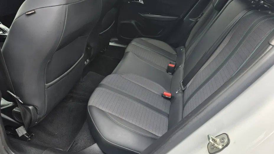PEUGEOT 2008 -