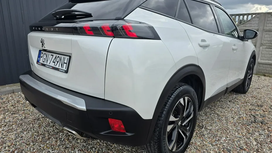 PEUGEOT 2008 -