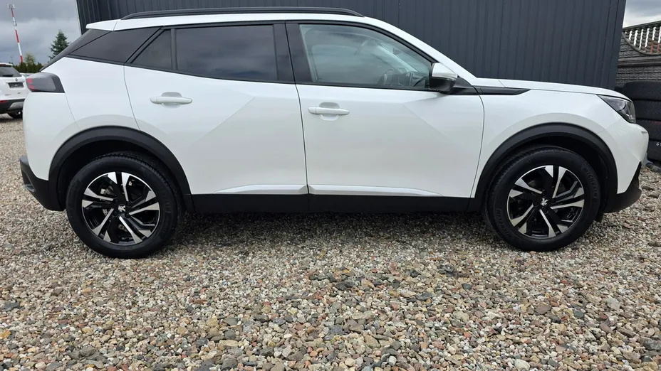 PEUGEOT 2008 -