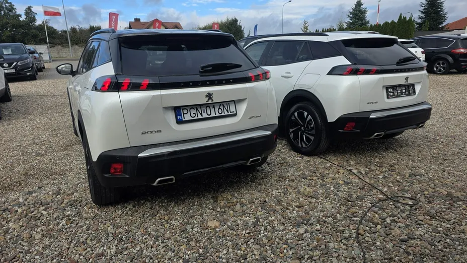 PEUGEOT 2008 -