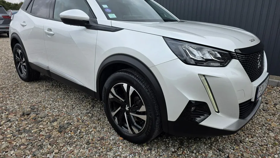 PEUGEOT 2008 -