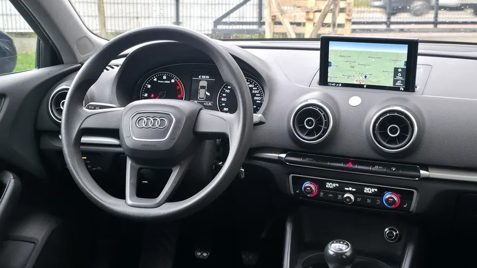 AUDI A3 Sportback -