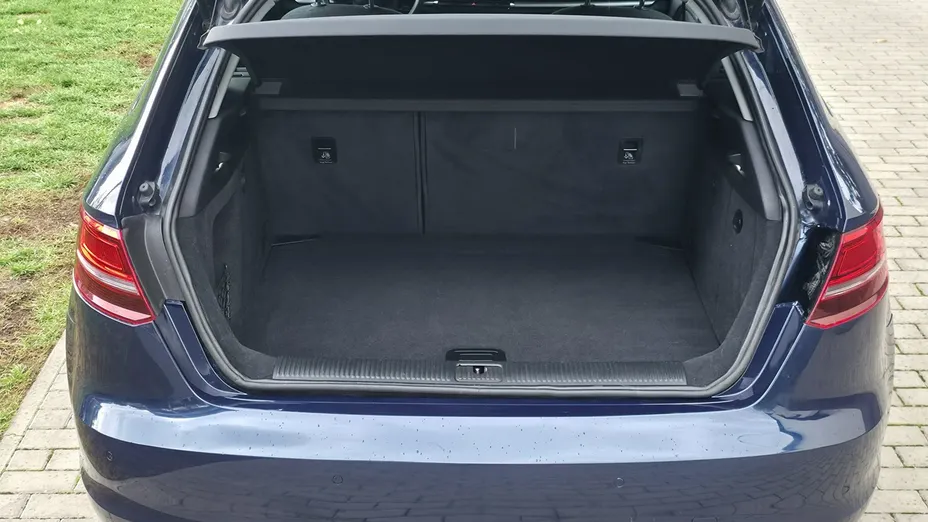 AUDI A3 Sportback -