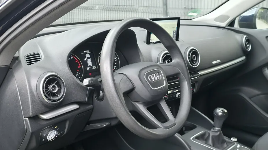 AUDI A3 Sportback -