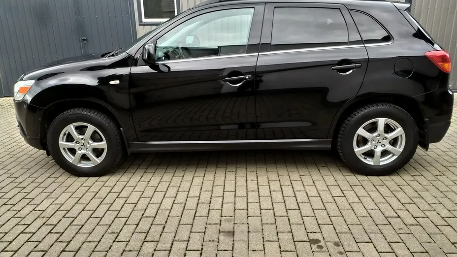 MITSUBISHI ASX -