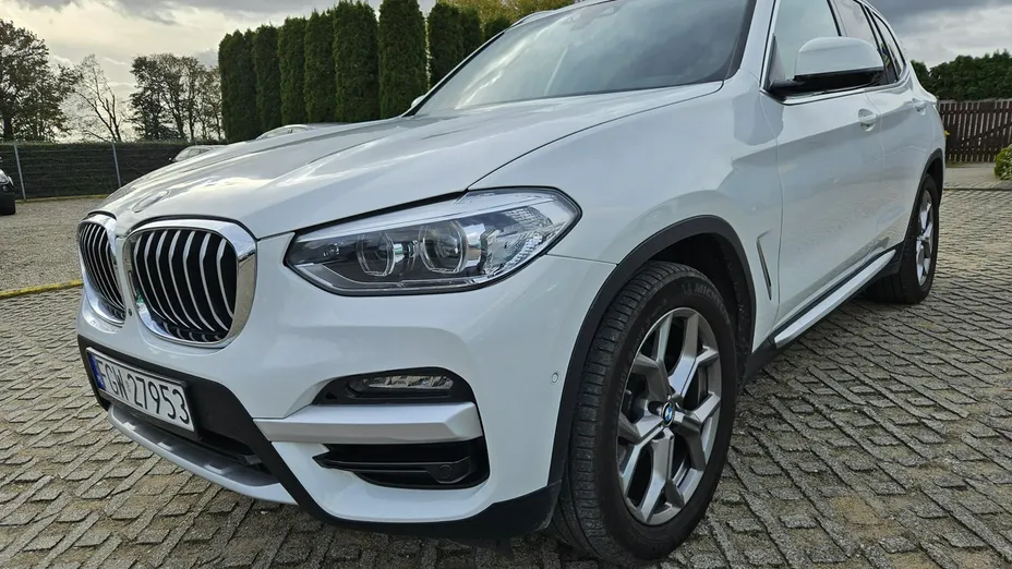 BMW X3 -