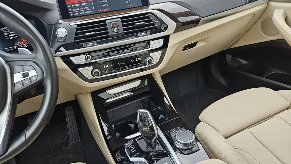 BMW X3 -