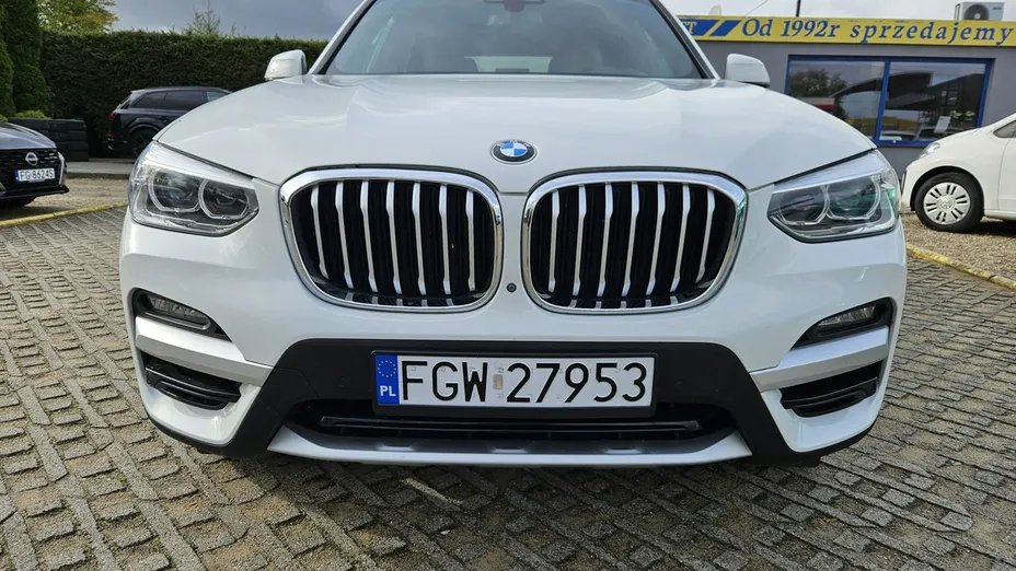 BMW X3 -