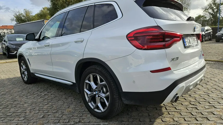 BMW X3 -