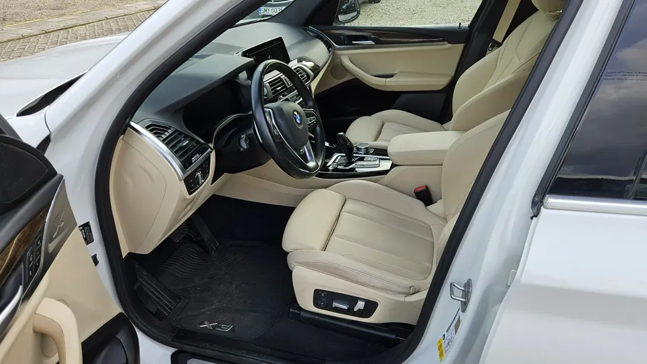 BMW X3 -