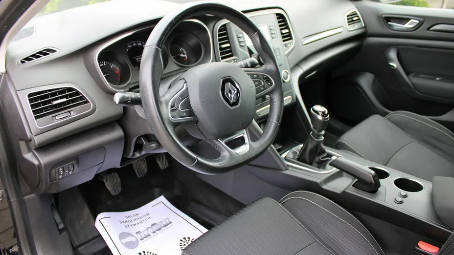 RENAULT Megane -