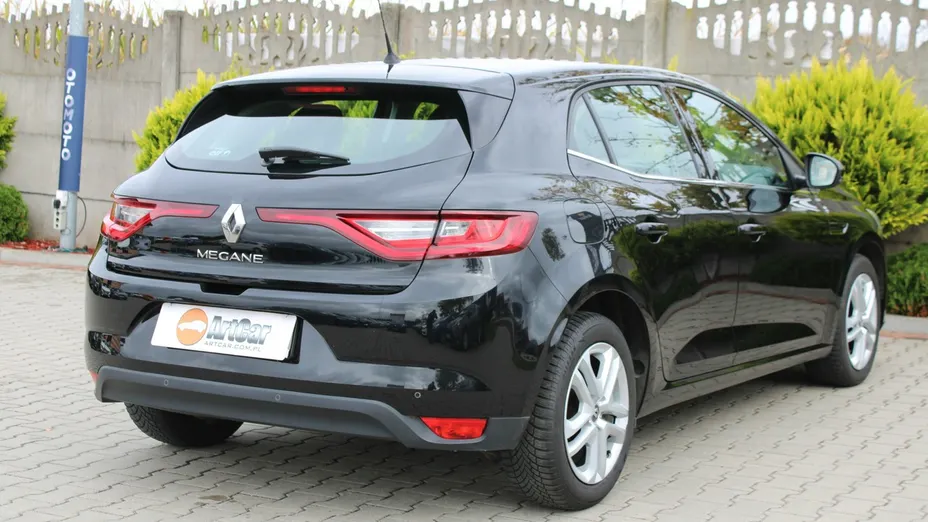RENAULT Megane -