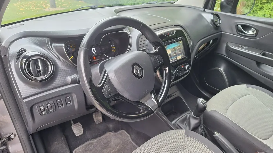 RENAULT Captur -