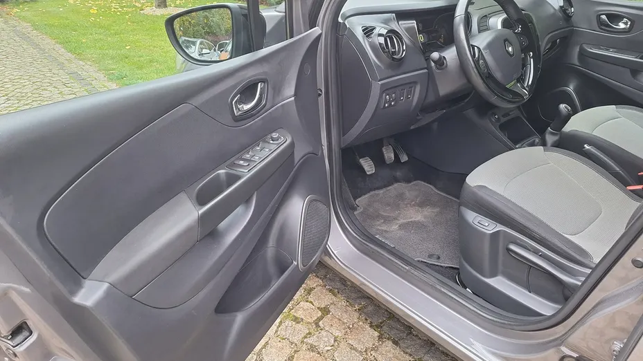 RENAULT Captur -