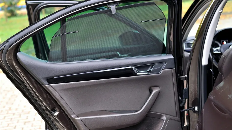 SKODA Superb -