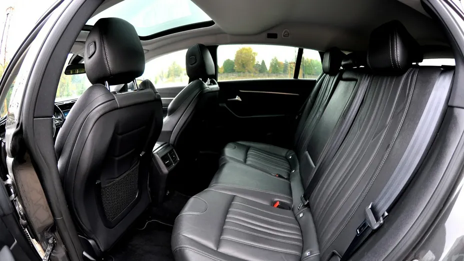 PEUGEOT 508 -