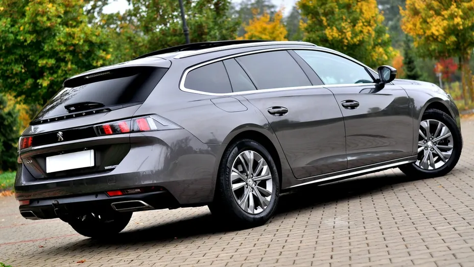 PEUGEOT 508 -