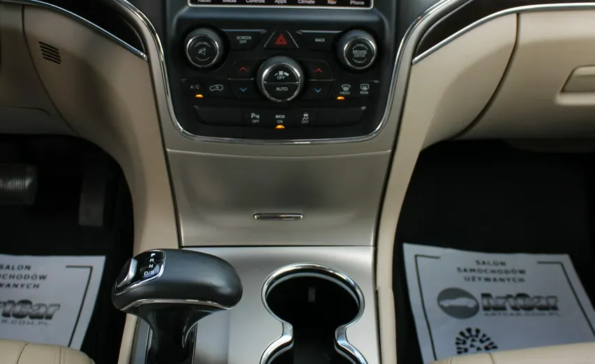 PEUGEOT 508 -