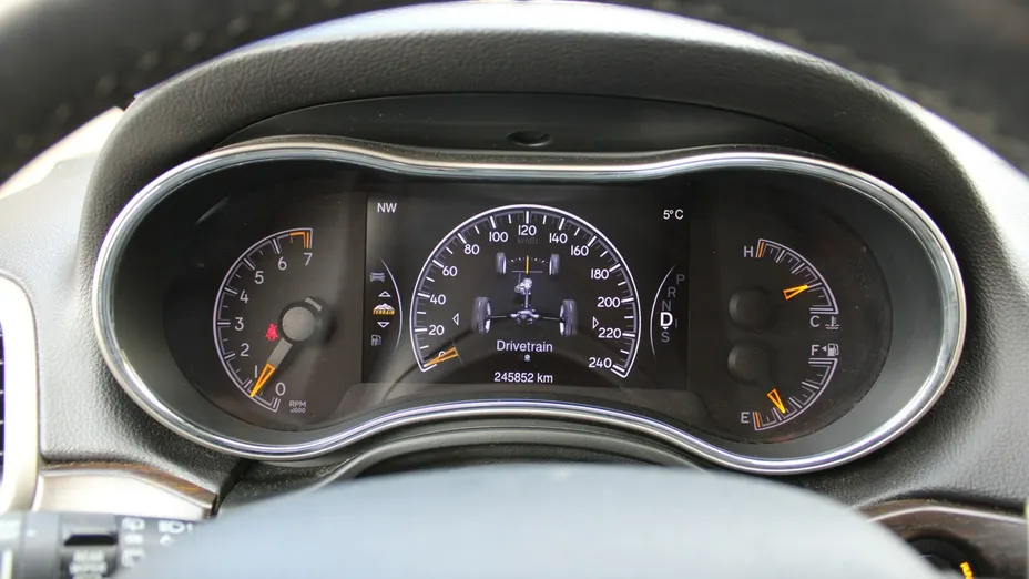 PEUGEOT 508 -
