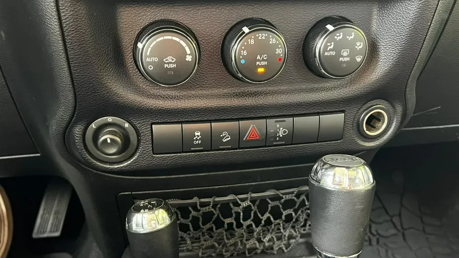 JEEP Wrangler -