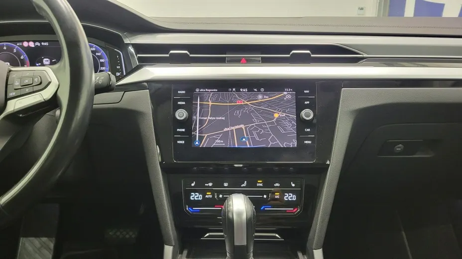 VOLKSWAGEN Arteon -