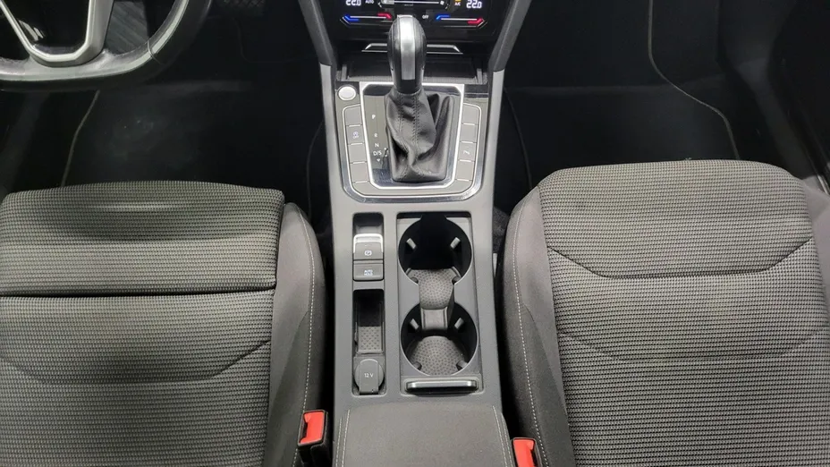 VOLKSWAGEN Arteon -