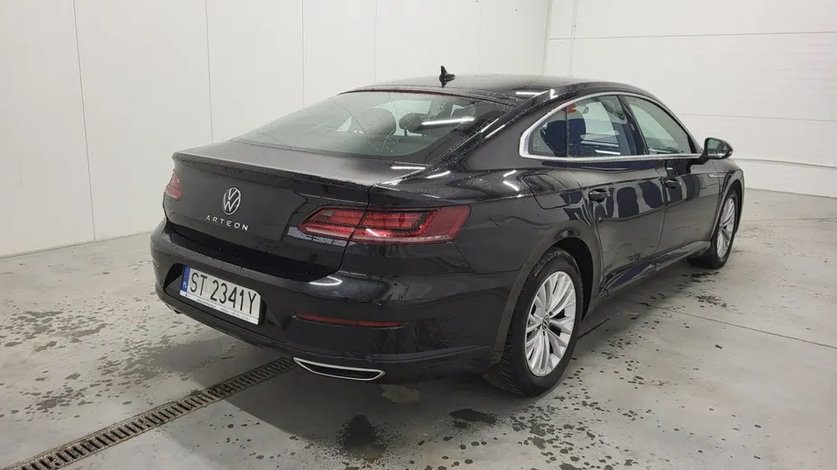VOLKSWAGEN Arteon -
