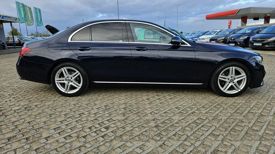 MERCEDES-BENZ E Klasa -